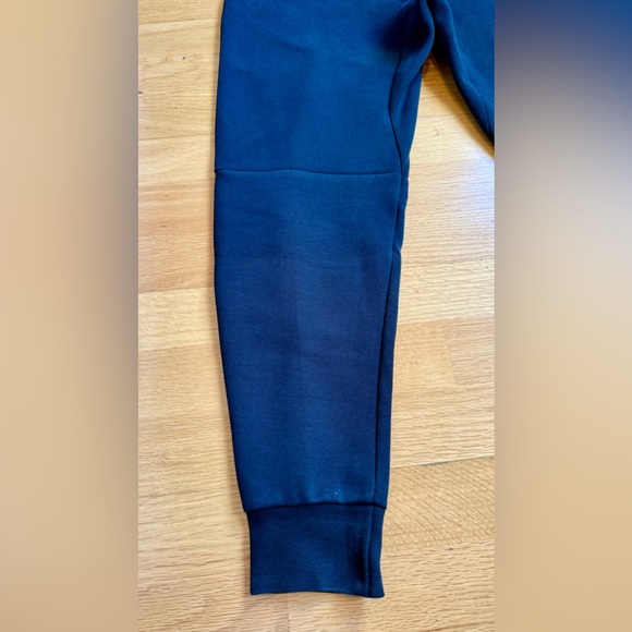 Nike Sportswear Tech Fleece Mens Small Black Joggers Zip Pocket CU4495-010 - Picture 11 of 16